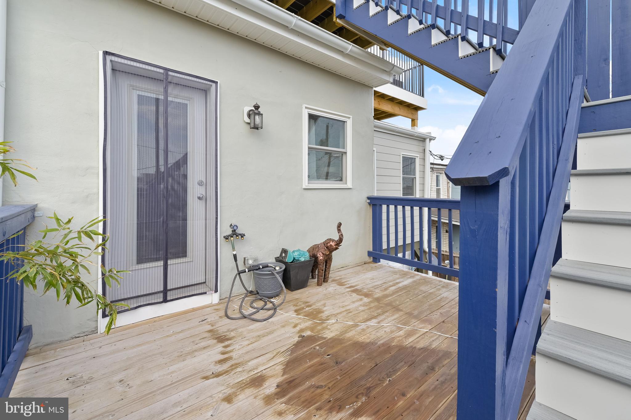 HIGHLANDTOWN - Residential