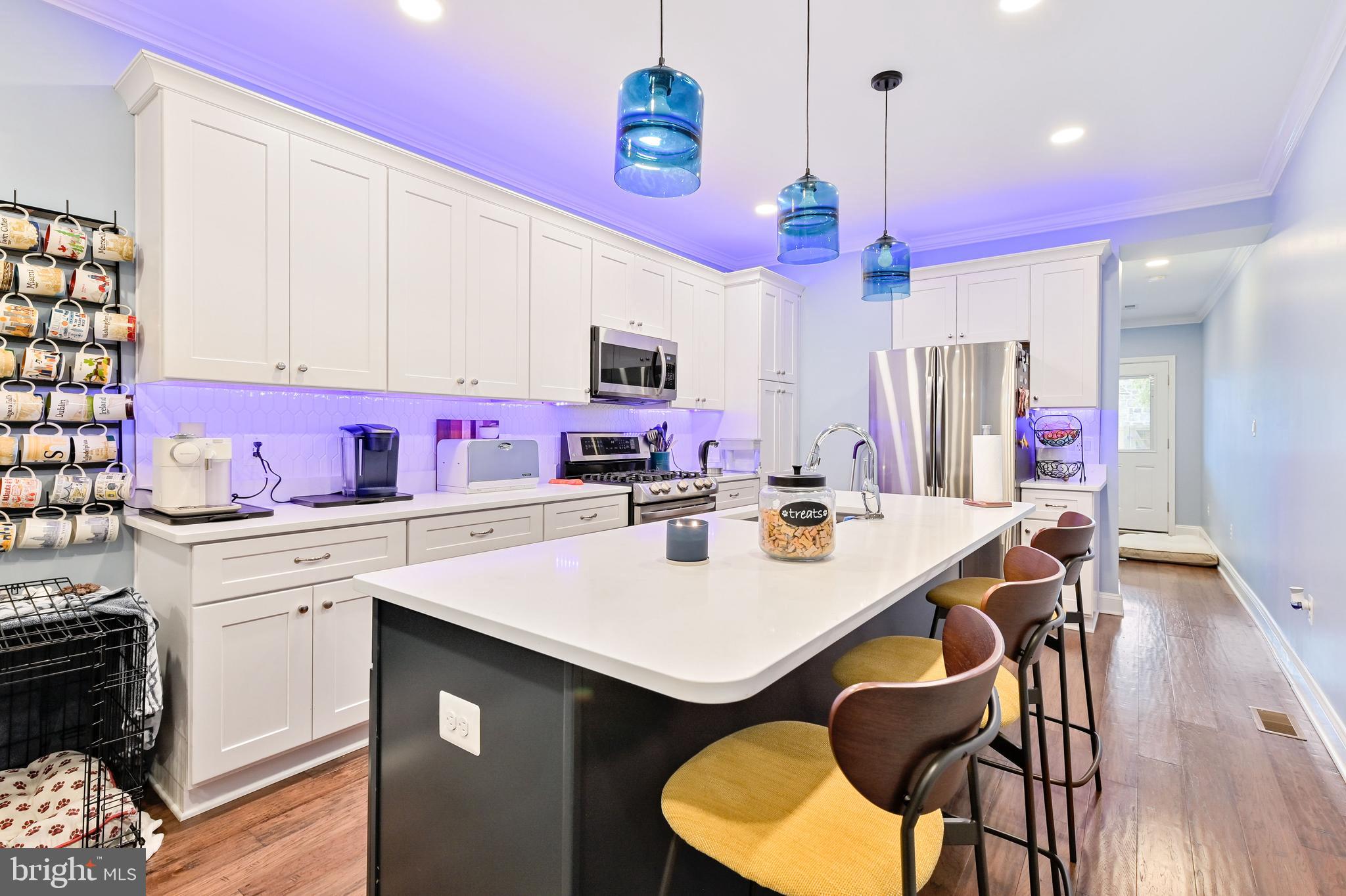 HIGHLANDTOWN - Residential