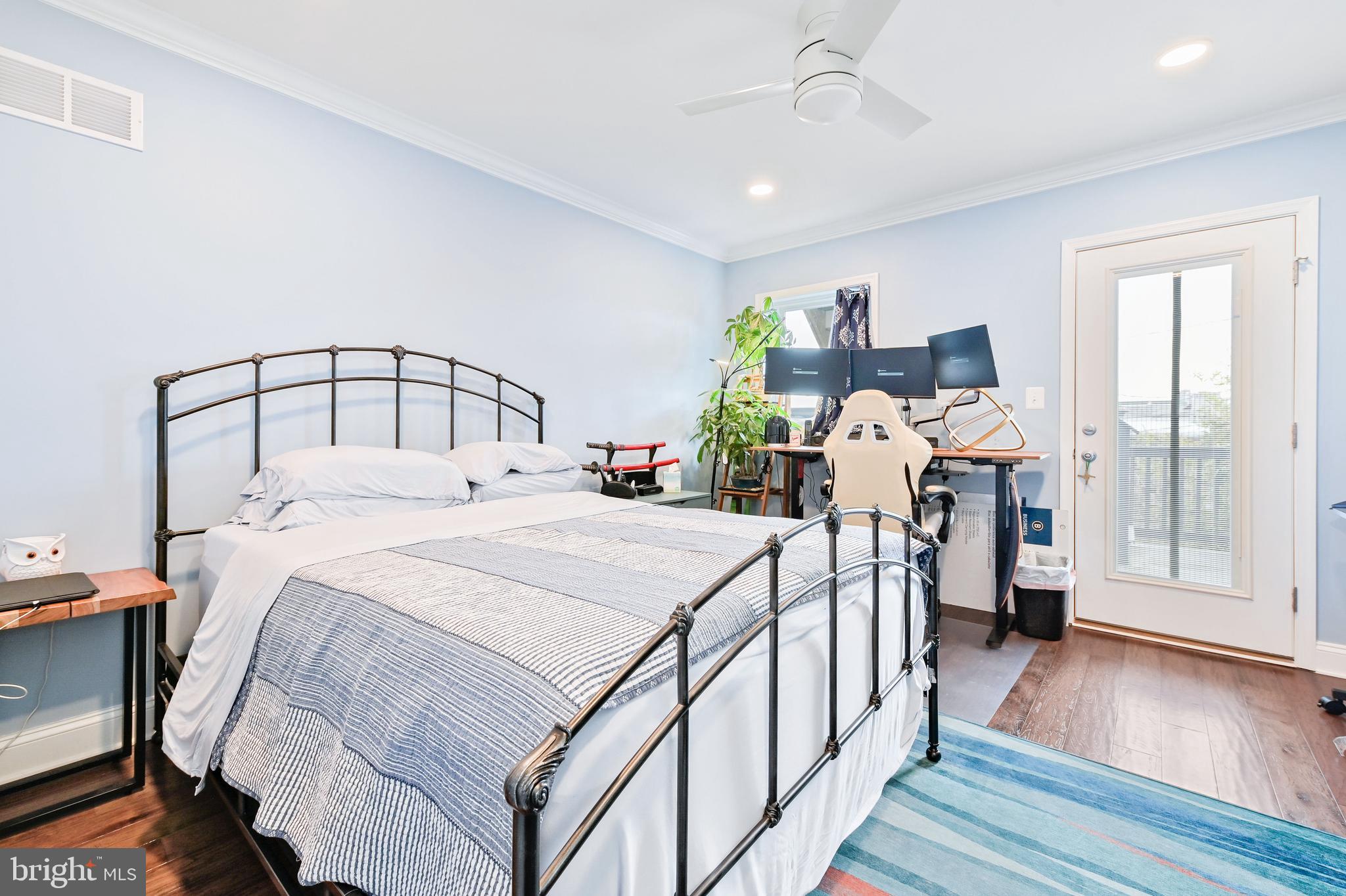 HIGHLANDTOWN - Residential