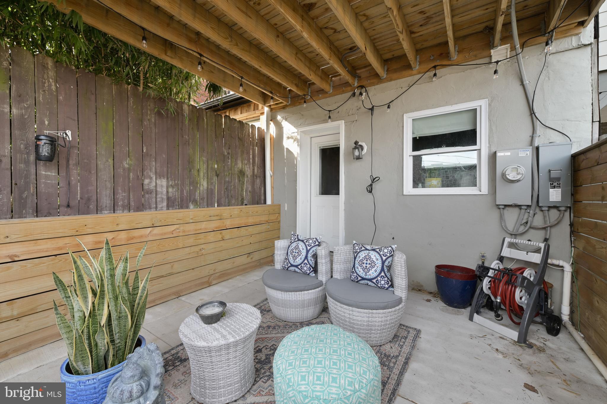 HIGHLANDTOWN - Residential