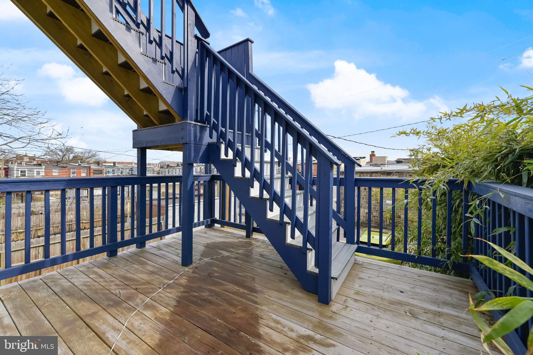 HIGHLANDTOWN - Residential