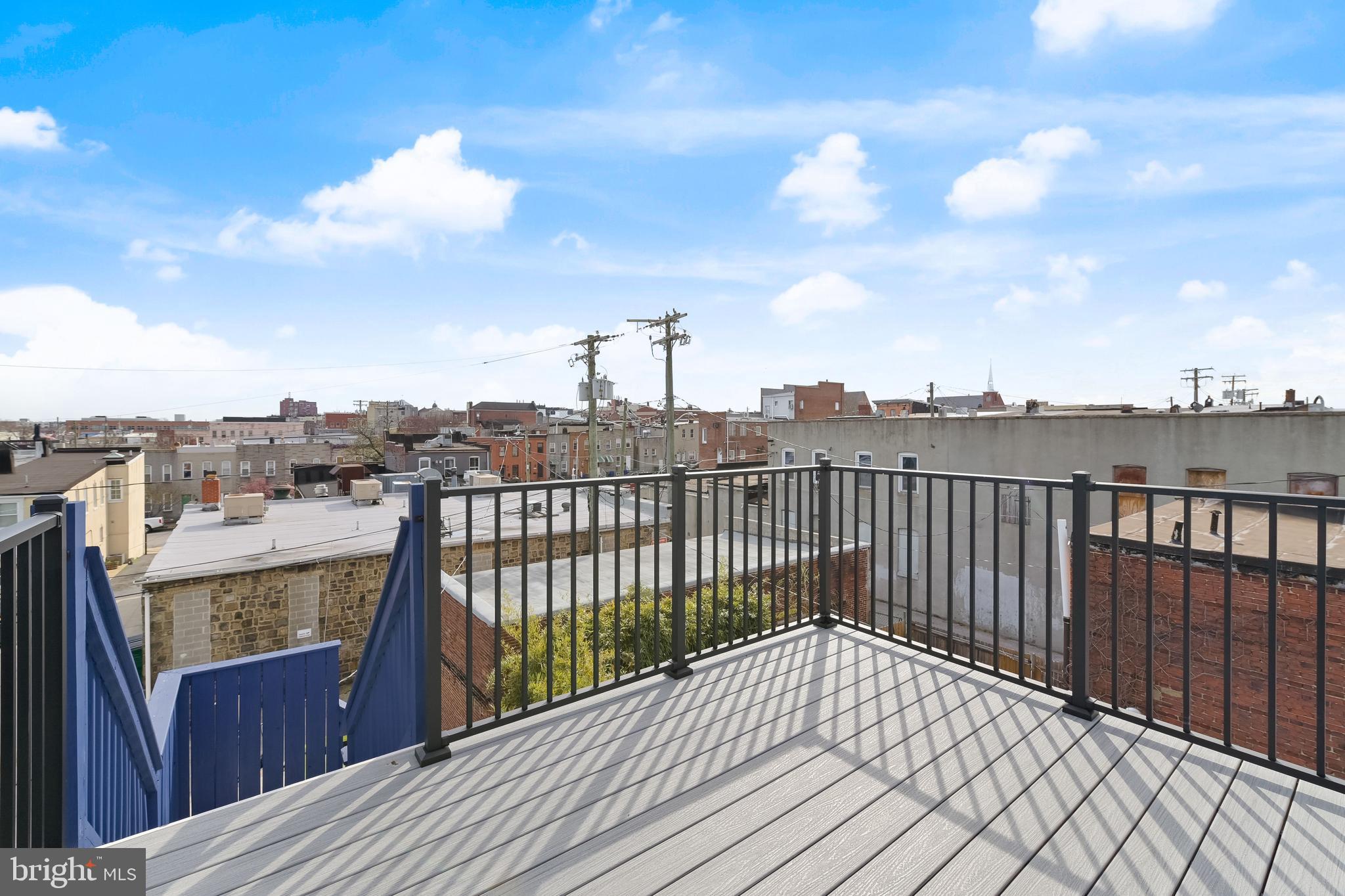 HIGHLANDTOWN - Residential