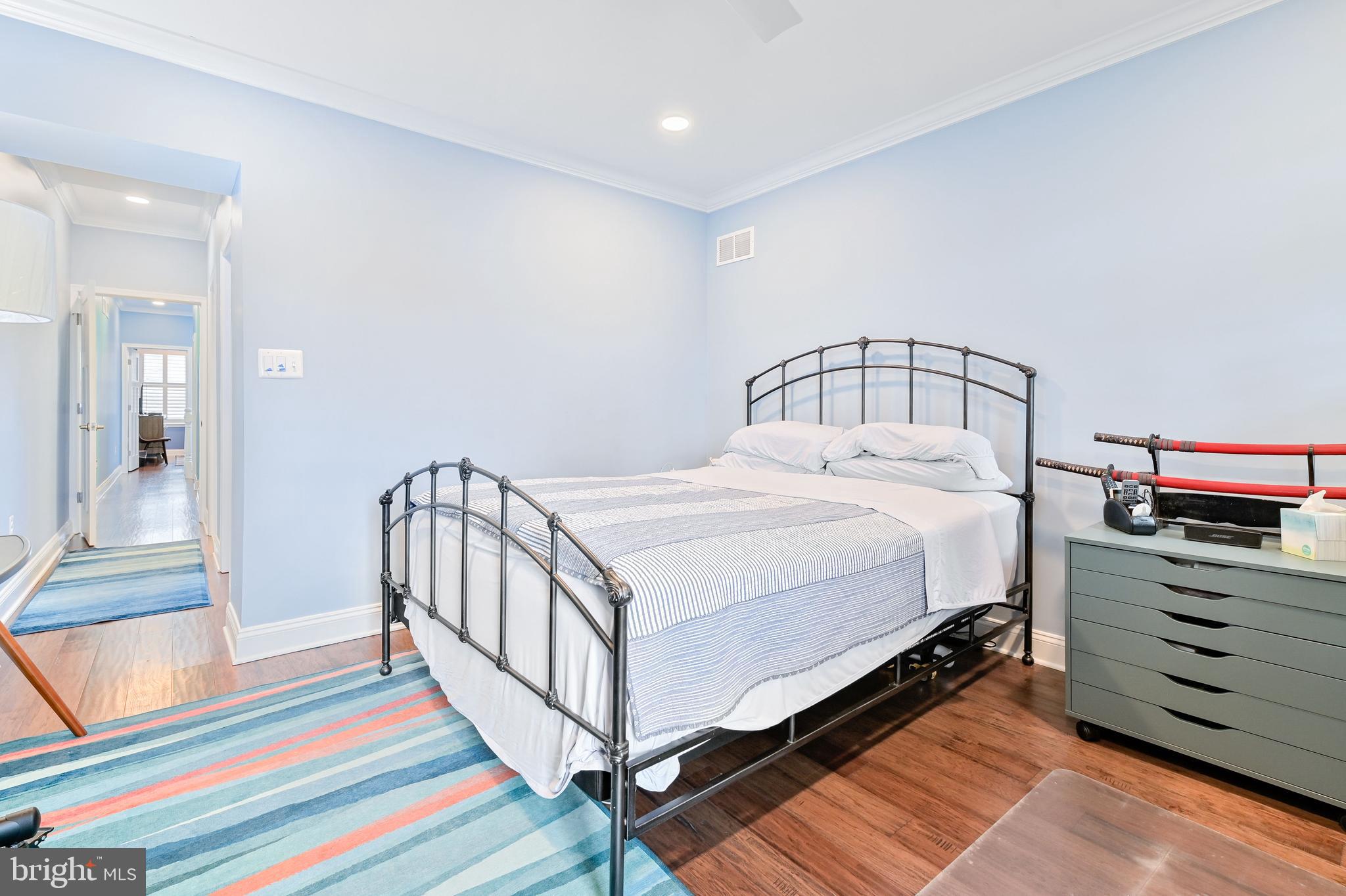 HIGHLANDTOWN - Residential