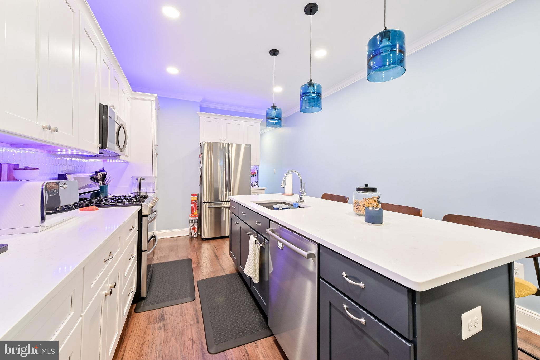 HIGHLANDTOWN - Residential