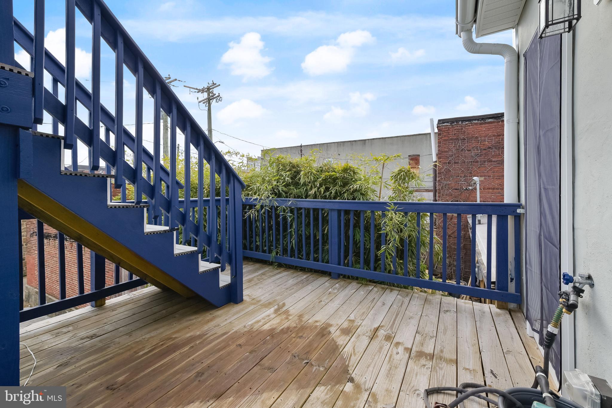 HIGHLANDTOWN - Residential