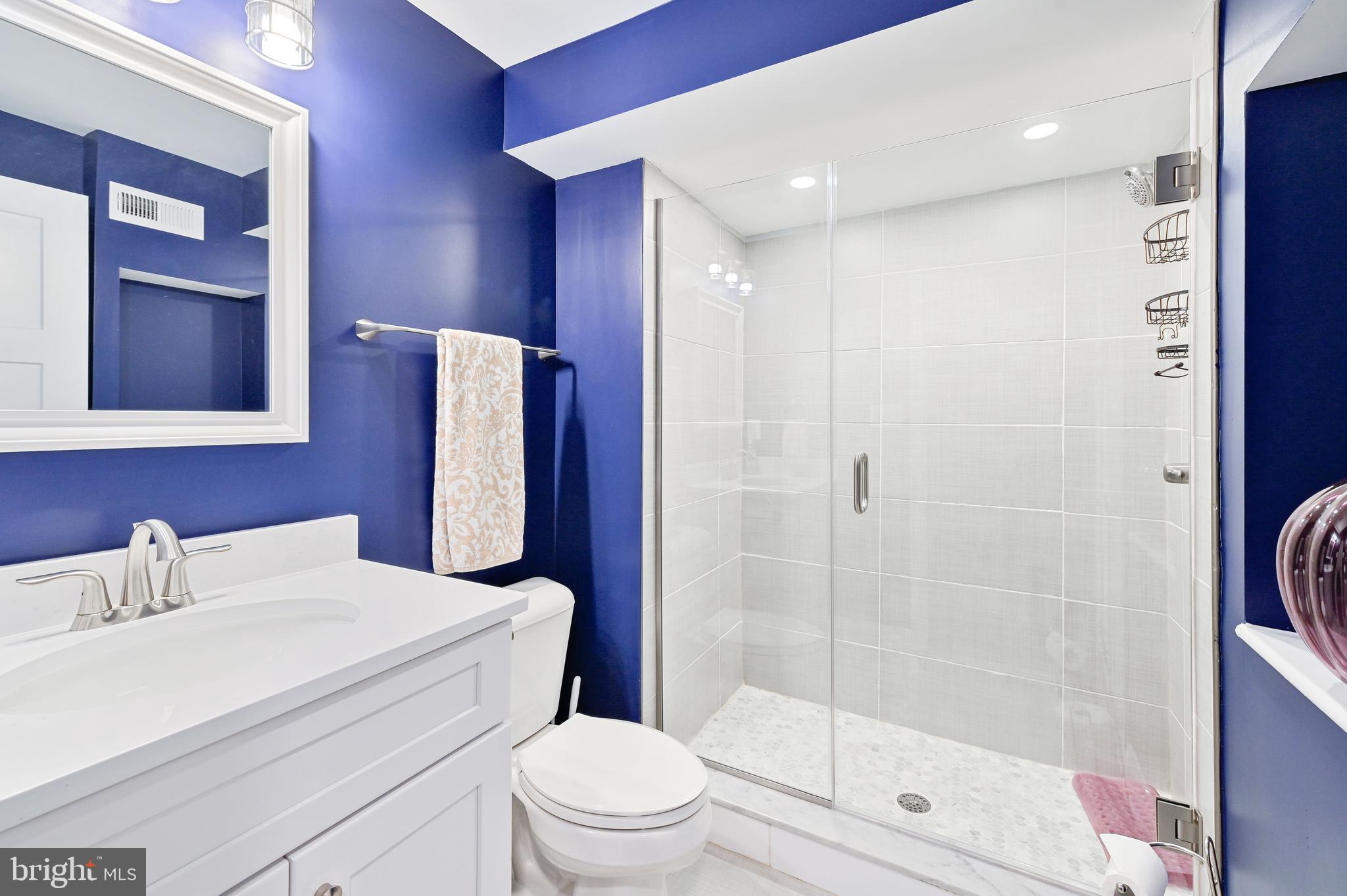 HIGHLANDTOWN - Residential