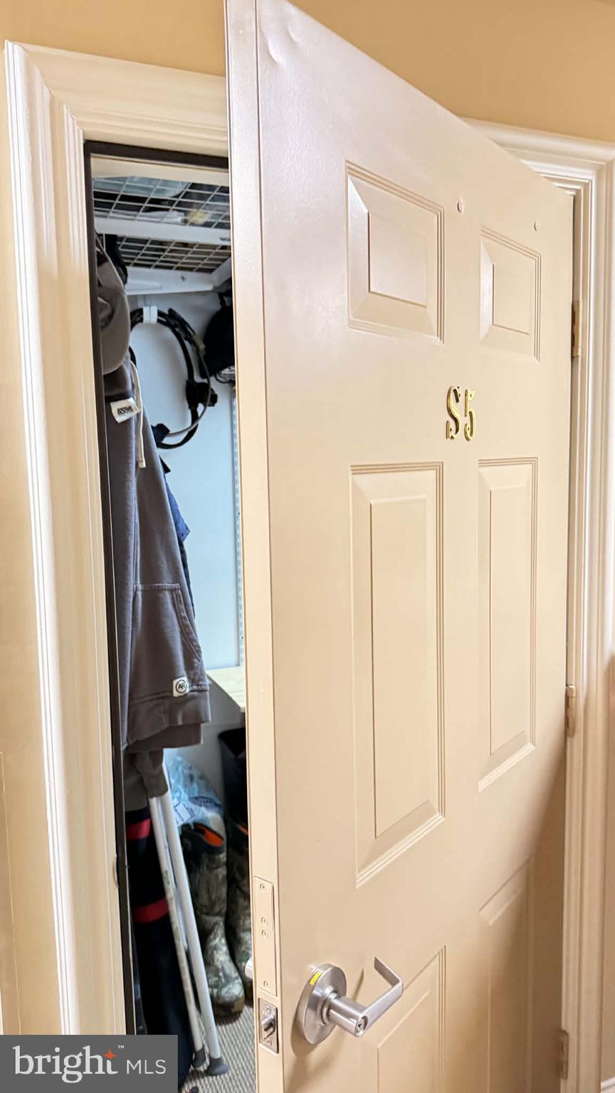 ELLICOTT HILLS - Residential