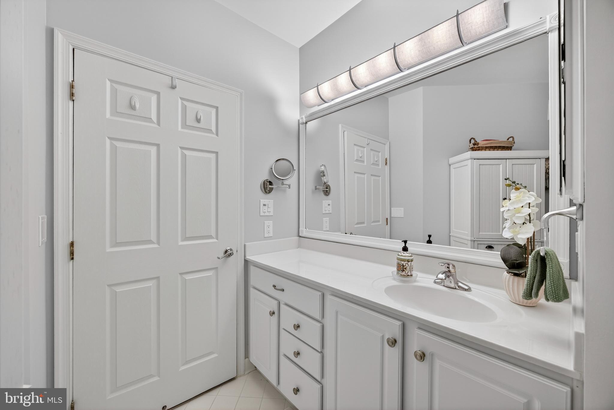 ELLICOTT HILLS - Residential