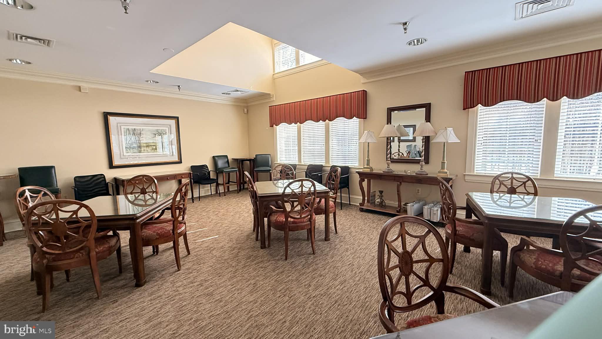 ELLICOTT HILLS - Residential