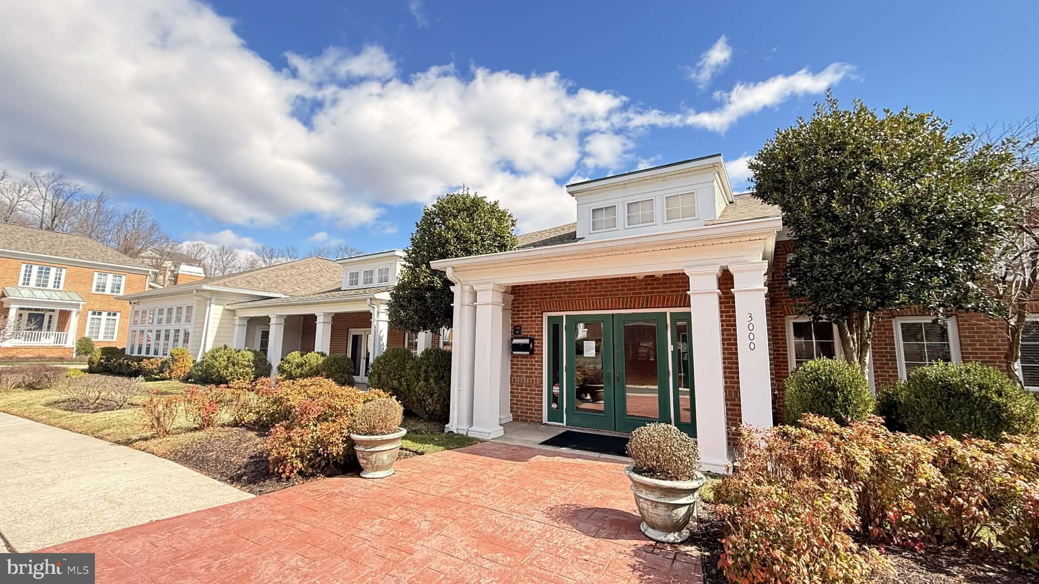 ELLICOTT HILLS - Residential