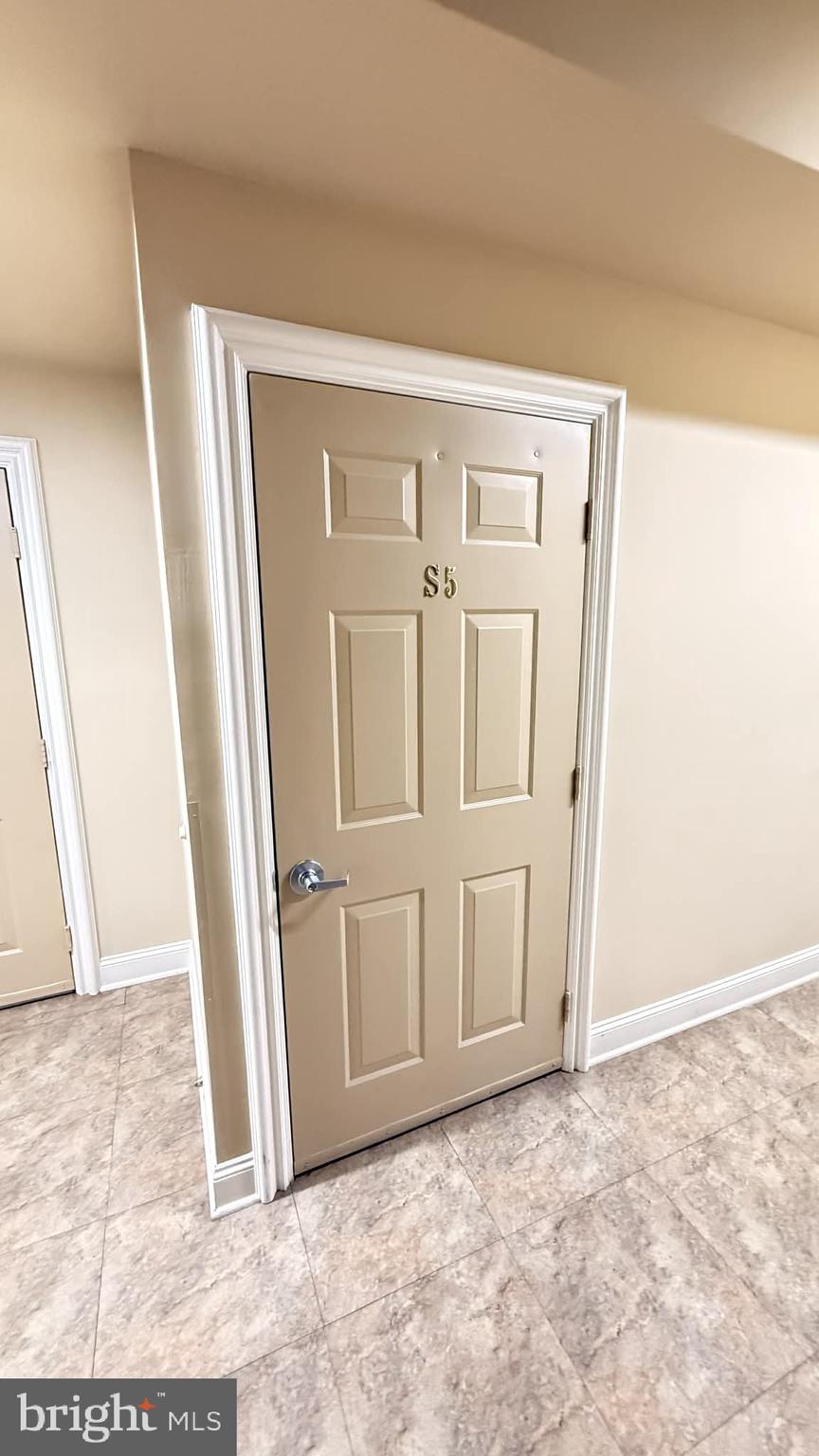 ELLICOTT HILLS - Residential