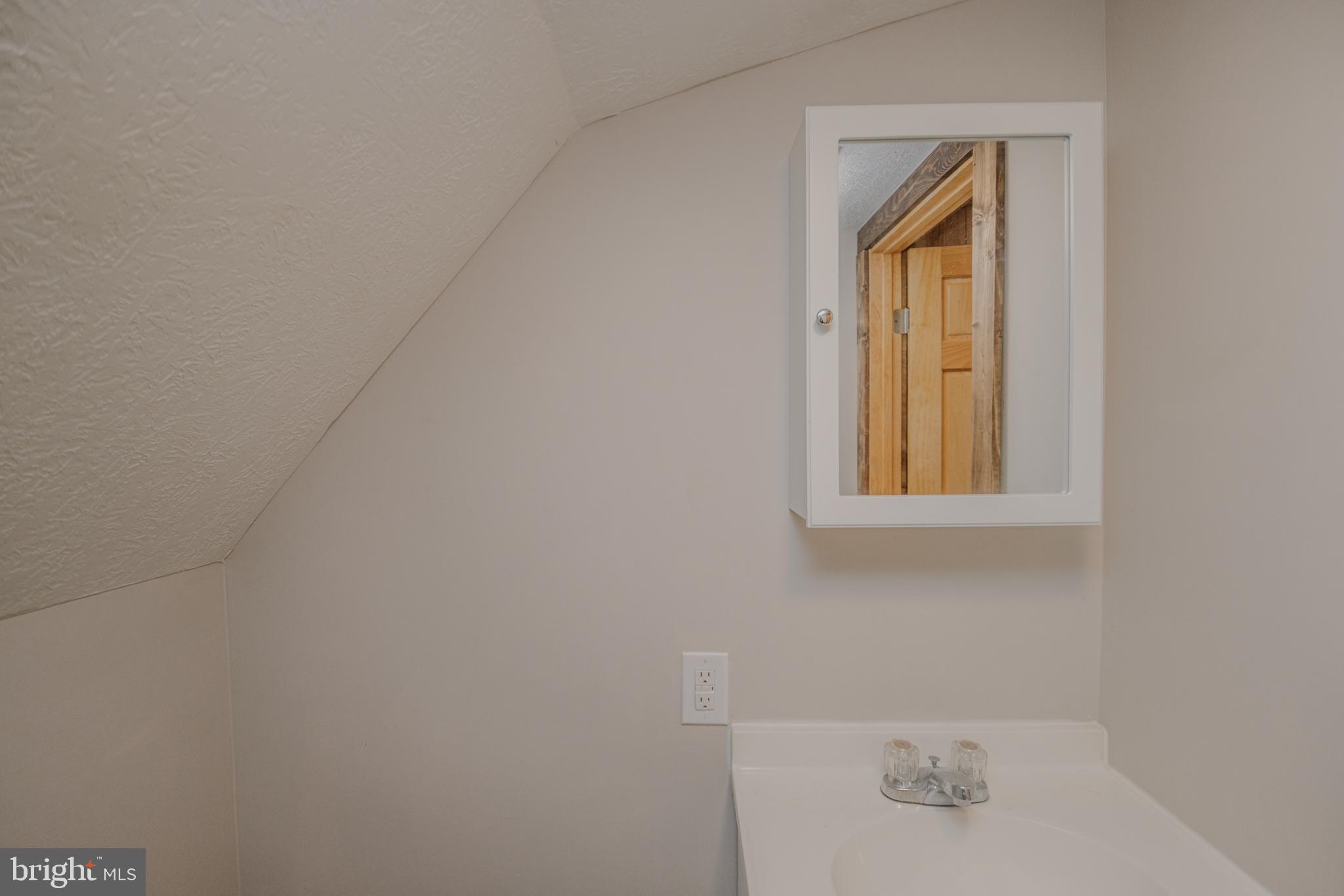 FROSTBURG - Residential