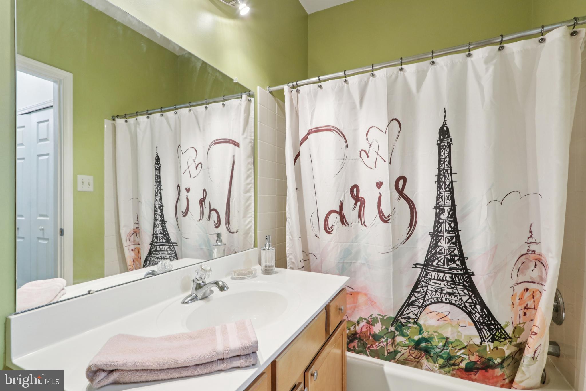 RIVER WALK AT ROYERS - Residential