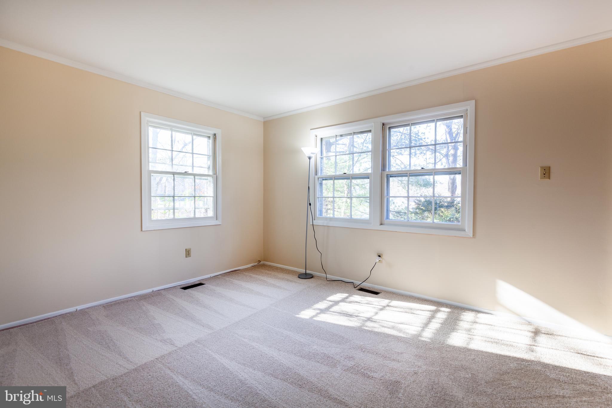 POINTER RIDGE - Residential