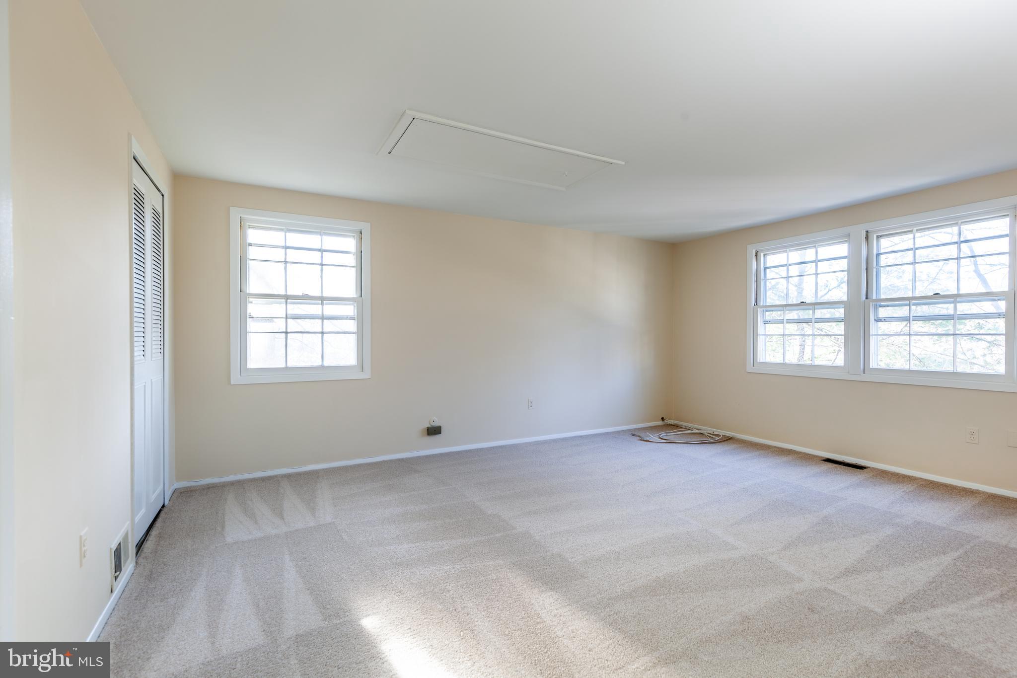 POINTER RIDGE - Residential