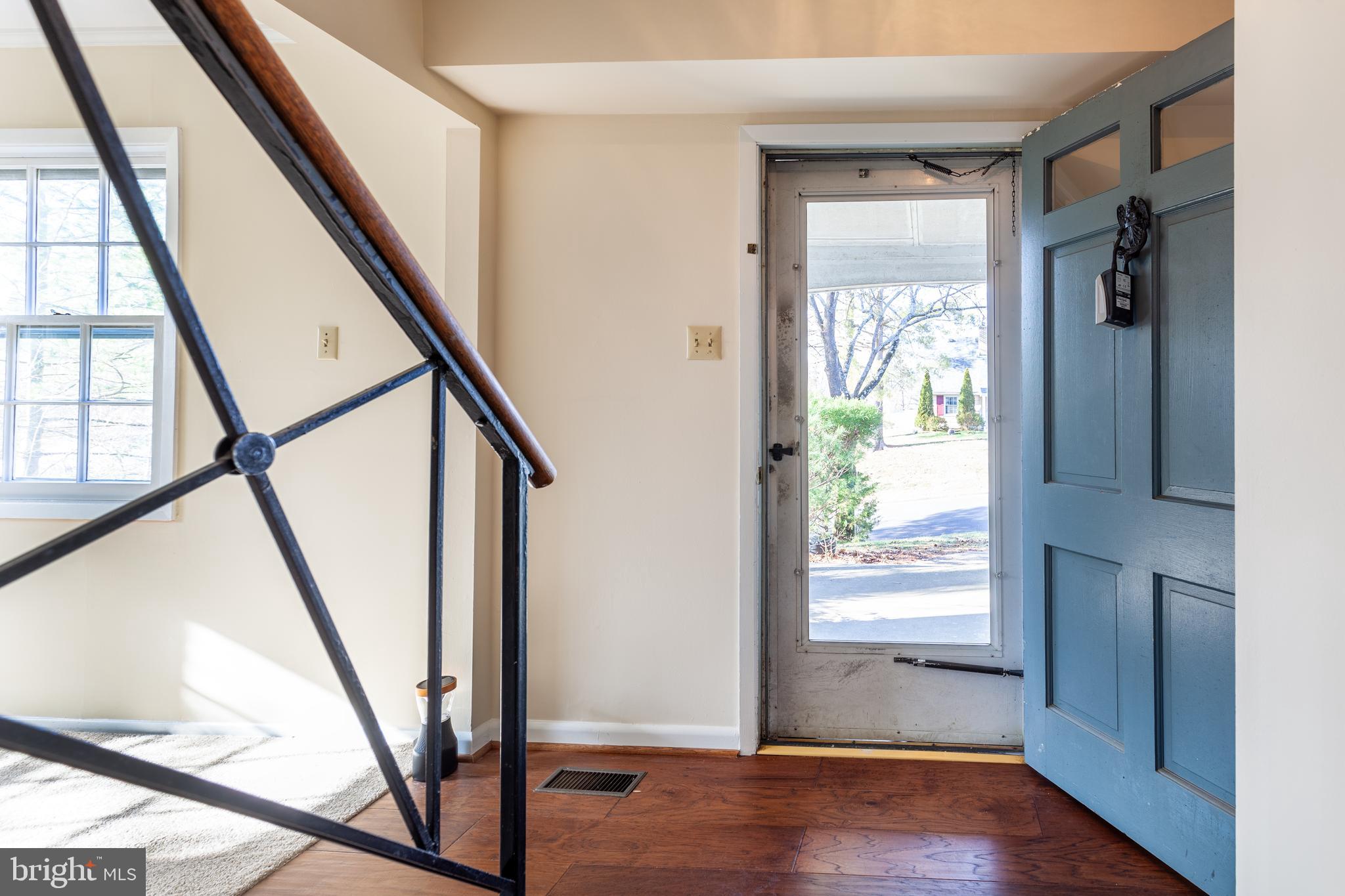 POINTER RIDGE - Residential