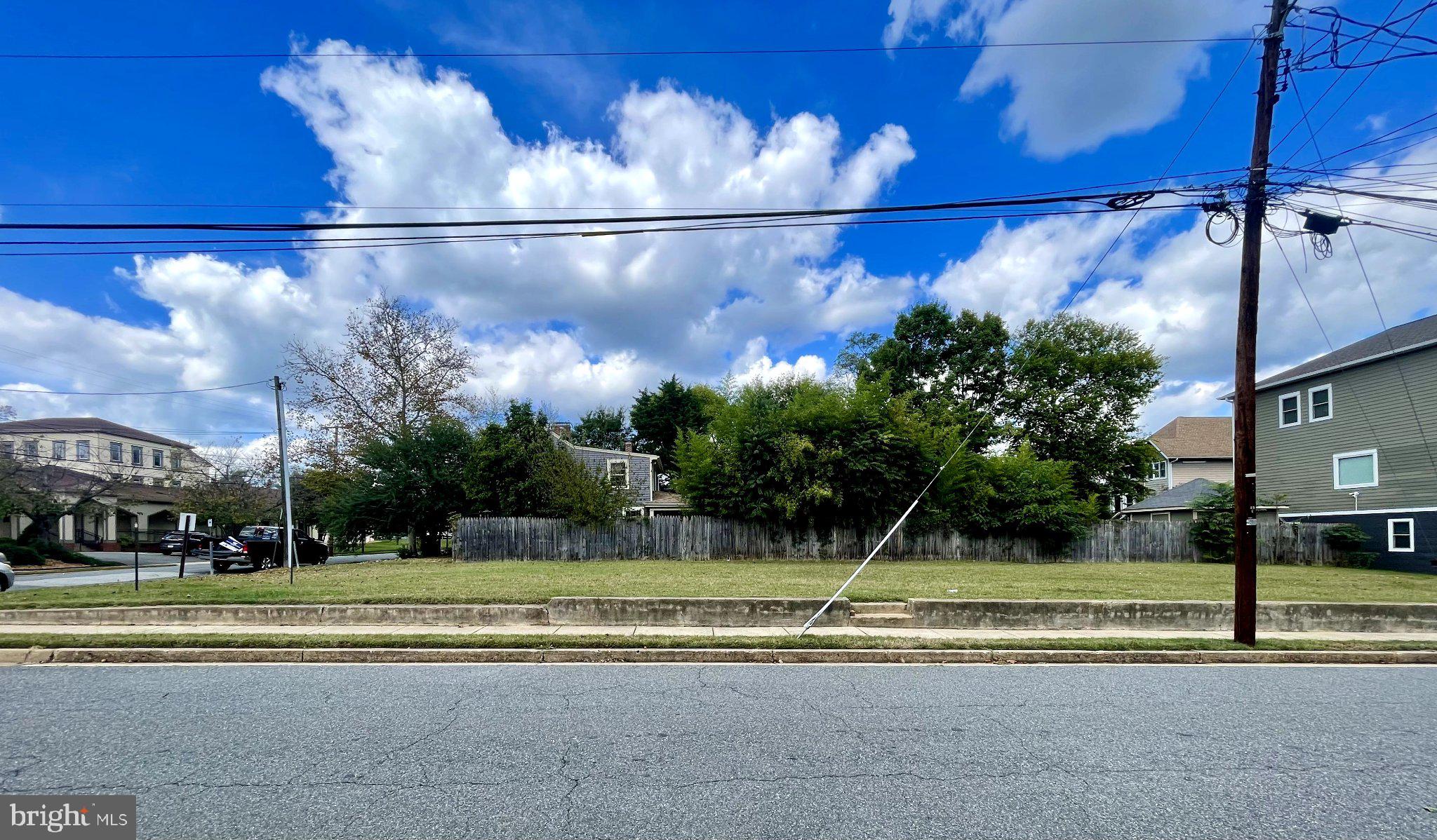 201 PRINCE EDWARD STREET