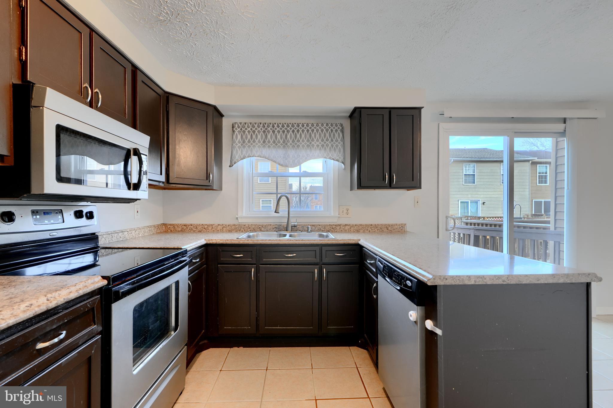 GREENBRIER HILLS - Residential