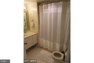 ASTORIA - Residential Lease