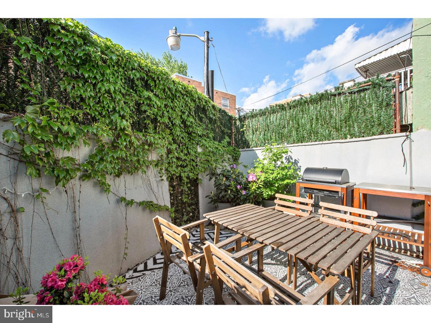 PASSYUNK SQUARE - Residential