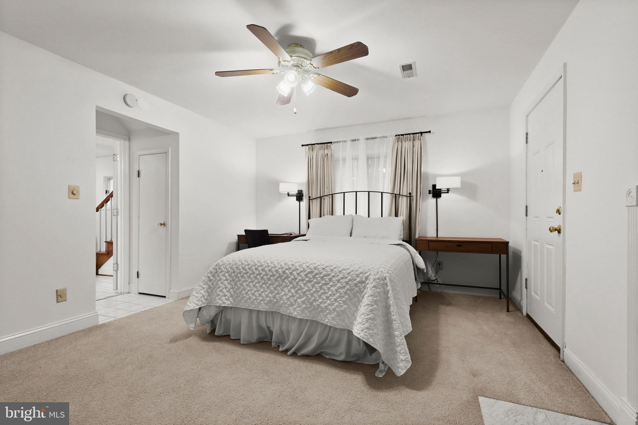 VILLAGES AT HOMELAND - Residential