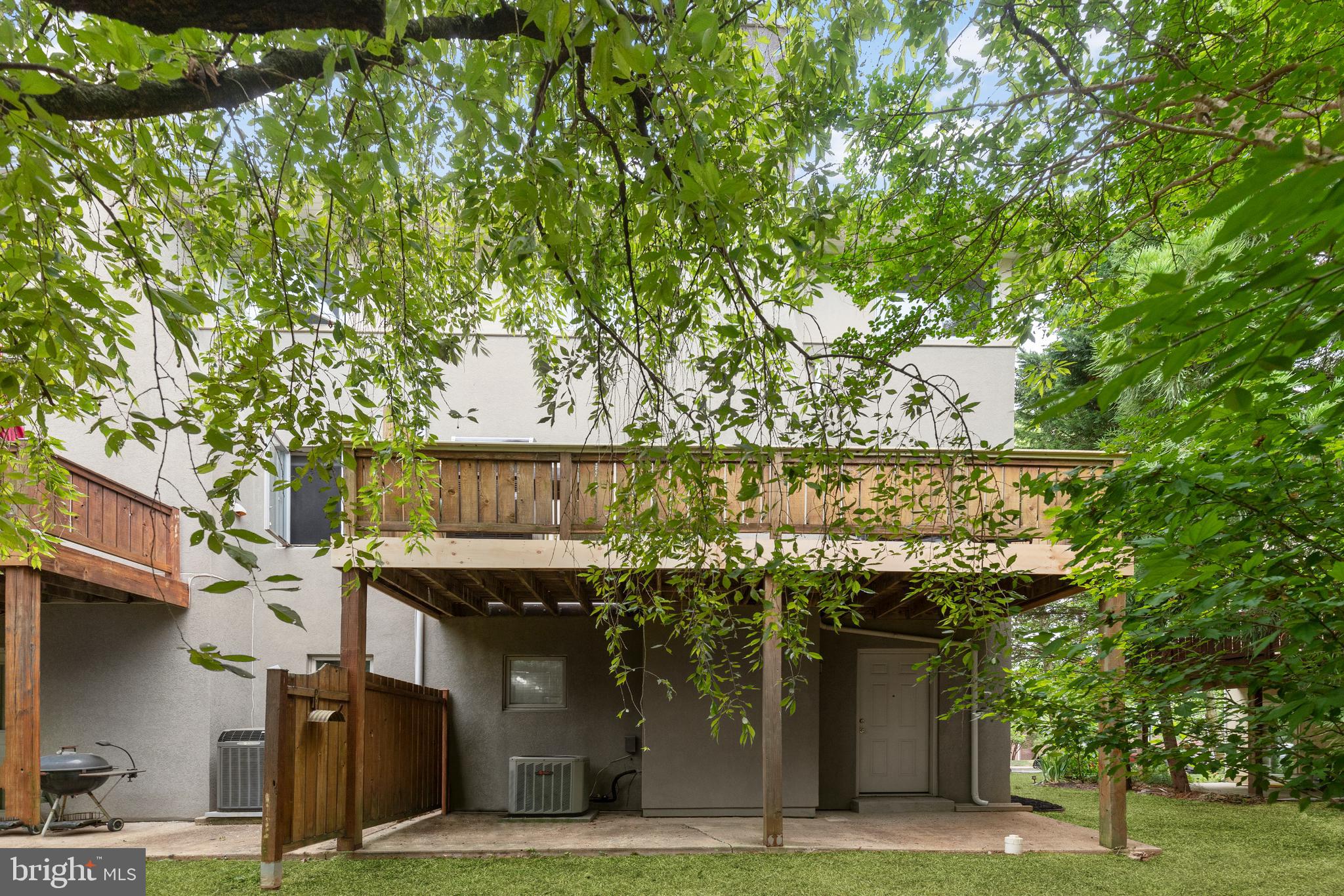 VILLAGES AT HOMELAND - Residential