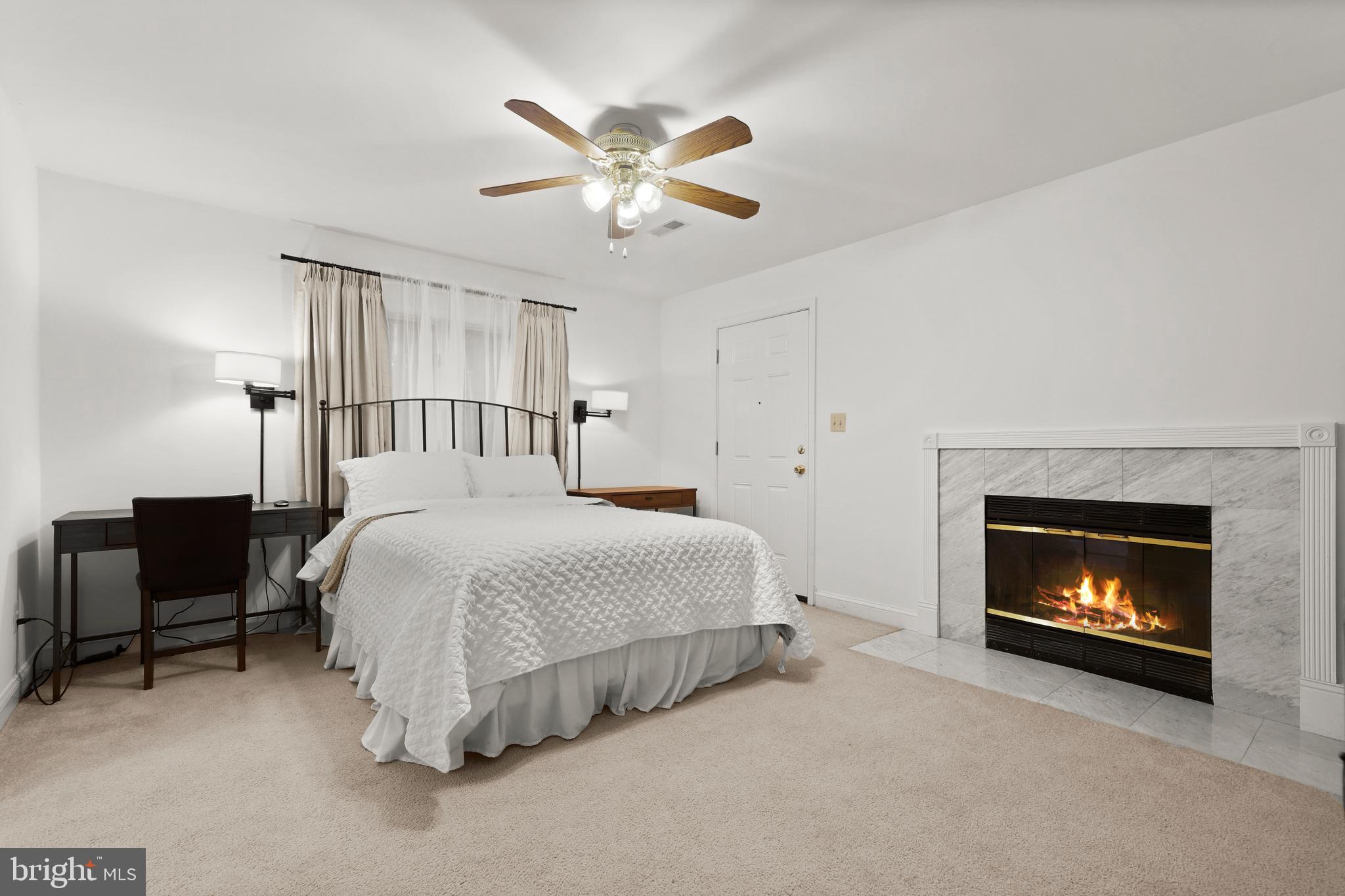 VILLAGES AT HOMELAND - Residential