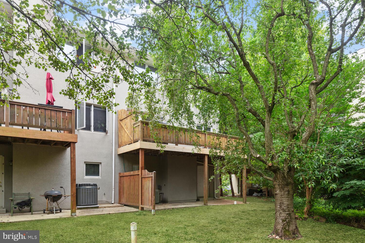 VILLAGES AT HOMELAND - Residential