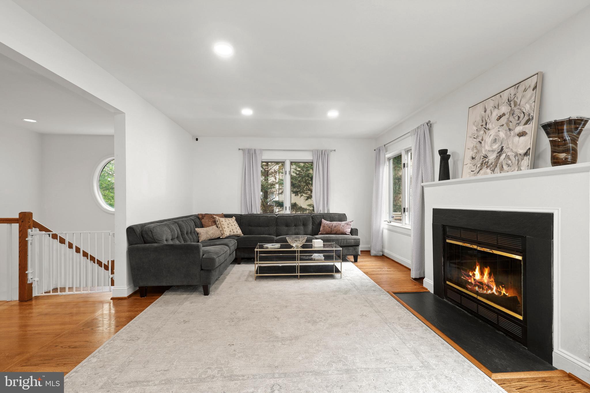 VILLAGES AT HOMELAND - Residential