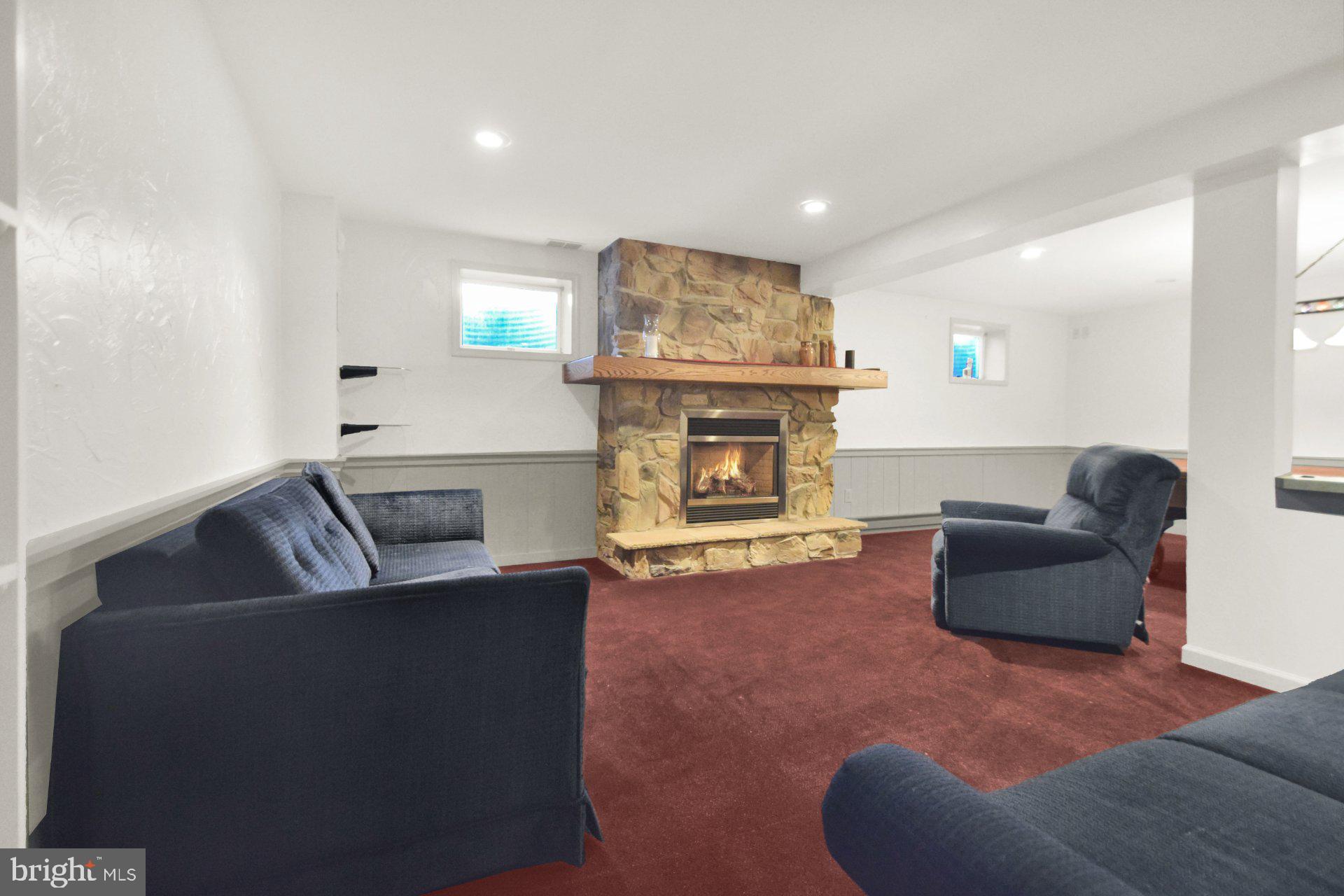 APPLEWOOD ACRES - Residential