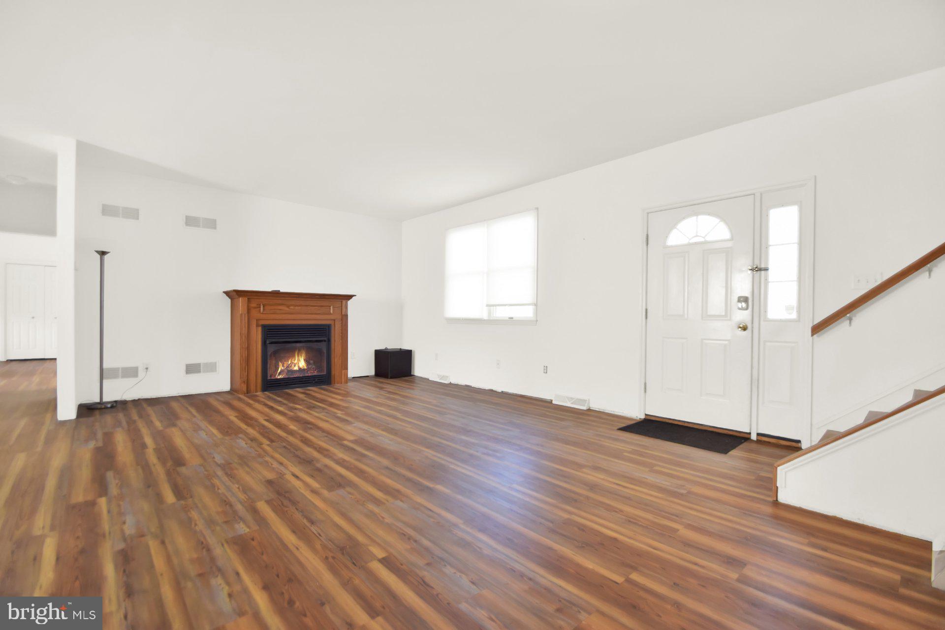 APPLEWOOD ACRES - Residential