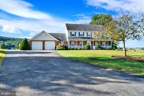 1151 KING DRIVE CHAMBERSBURG PA 17202