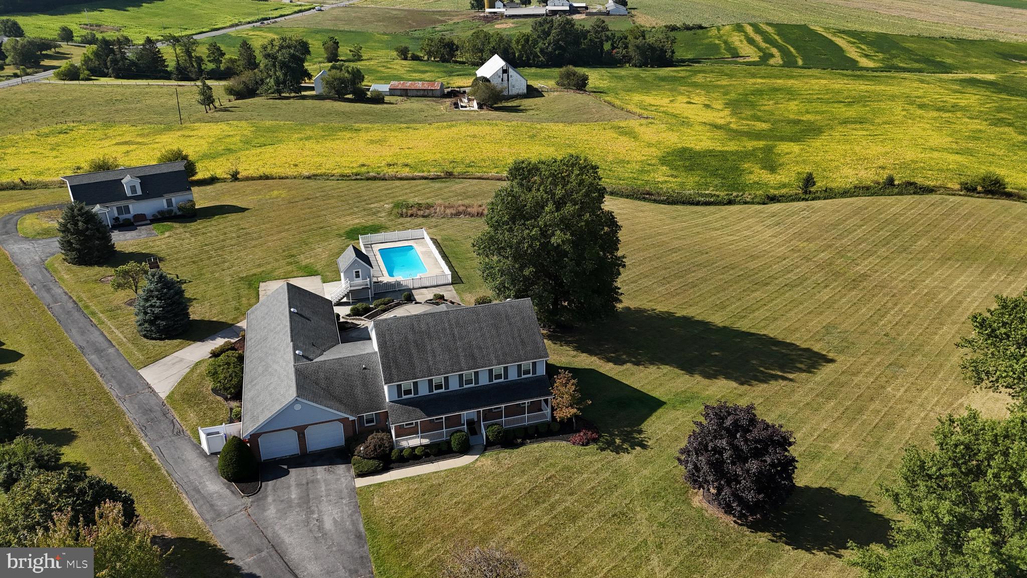 APPLEWOOD ACRES - Residential