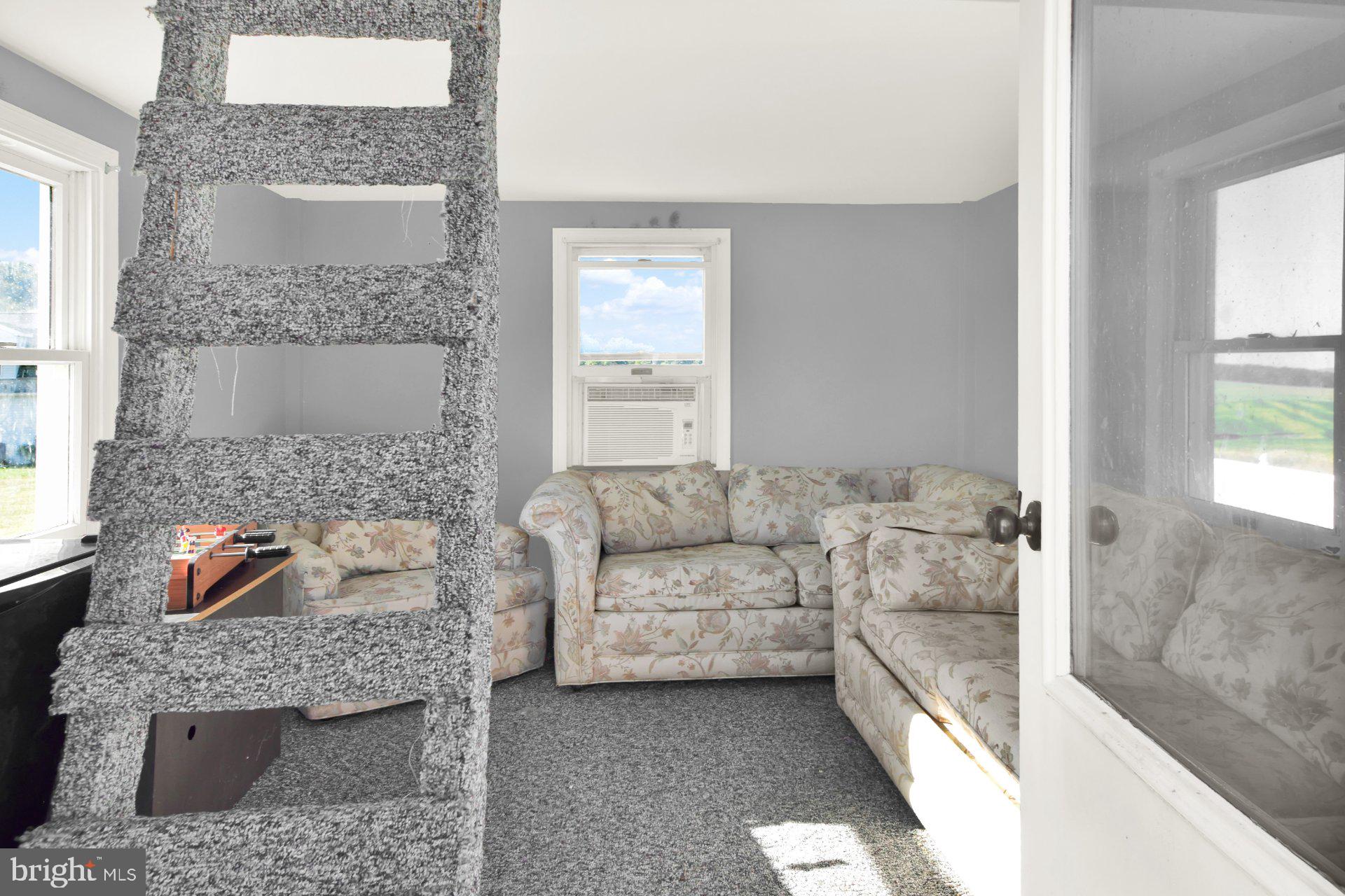 APPLEWOOD ACRES - Residential