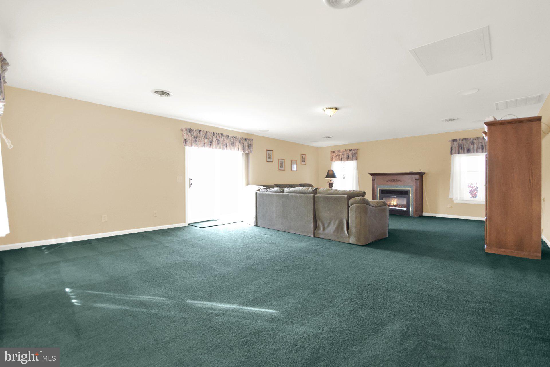 APPLEWOOD ACRES - Residential