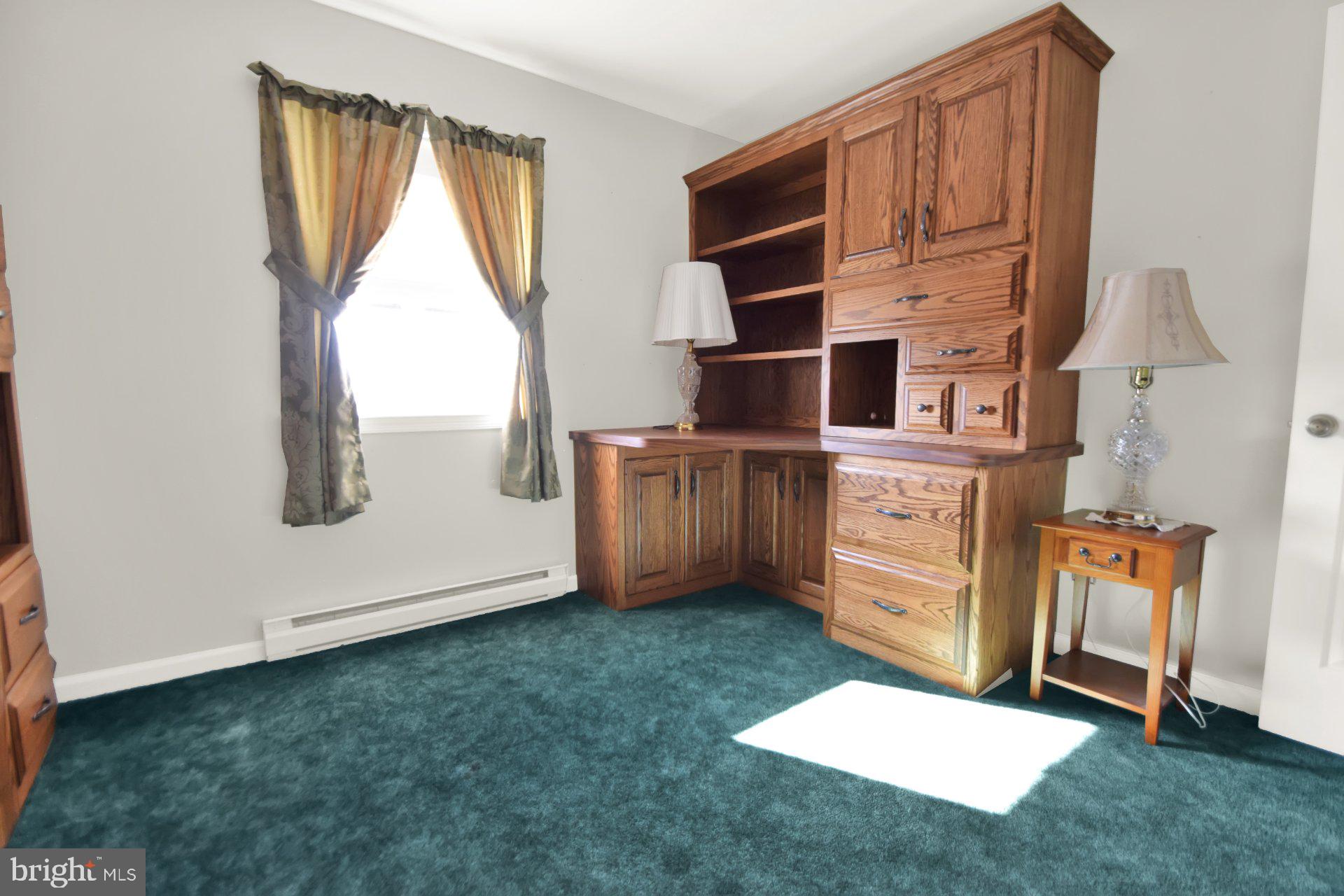 APPLEWOOD ACRES - Residential