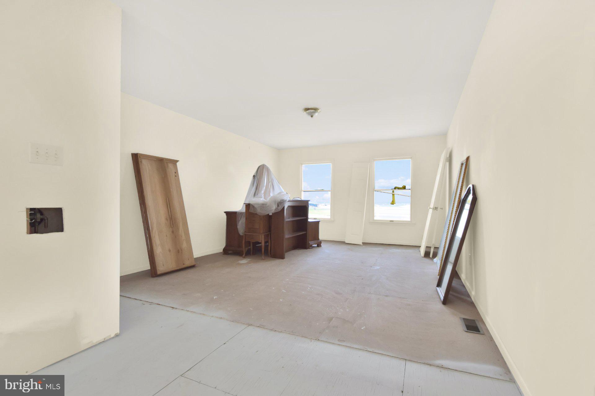 APPLEWOOD ACRES - Residential