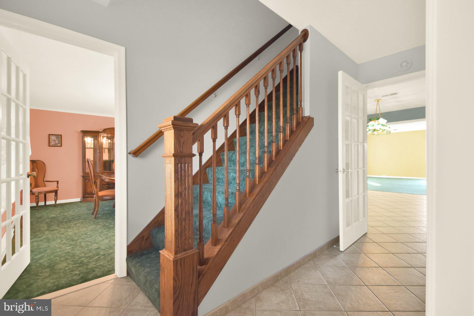 APPLEWOOD ACRES - Residential