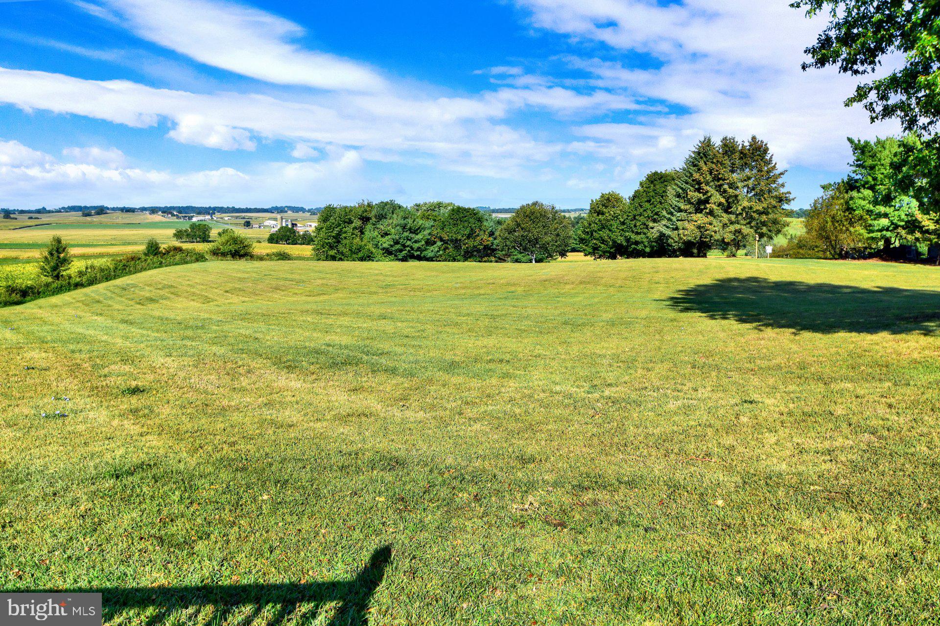 APPLEWOOD ACRES - Residential