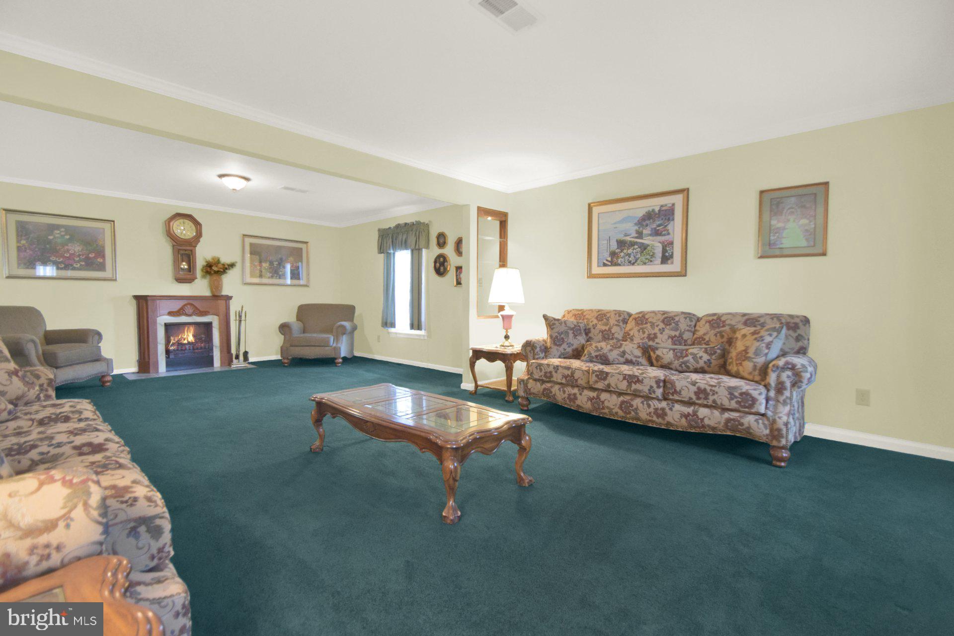 APPLEWOOD ACRES - Residential