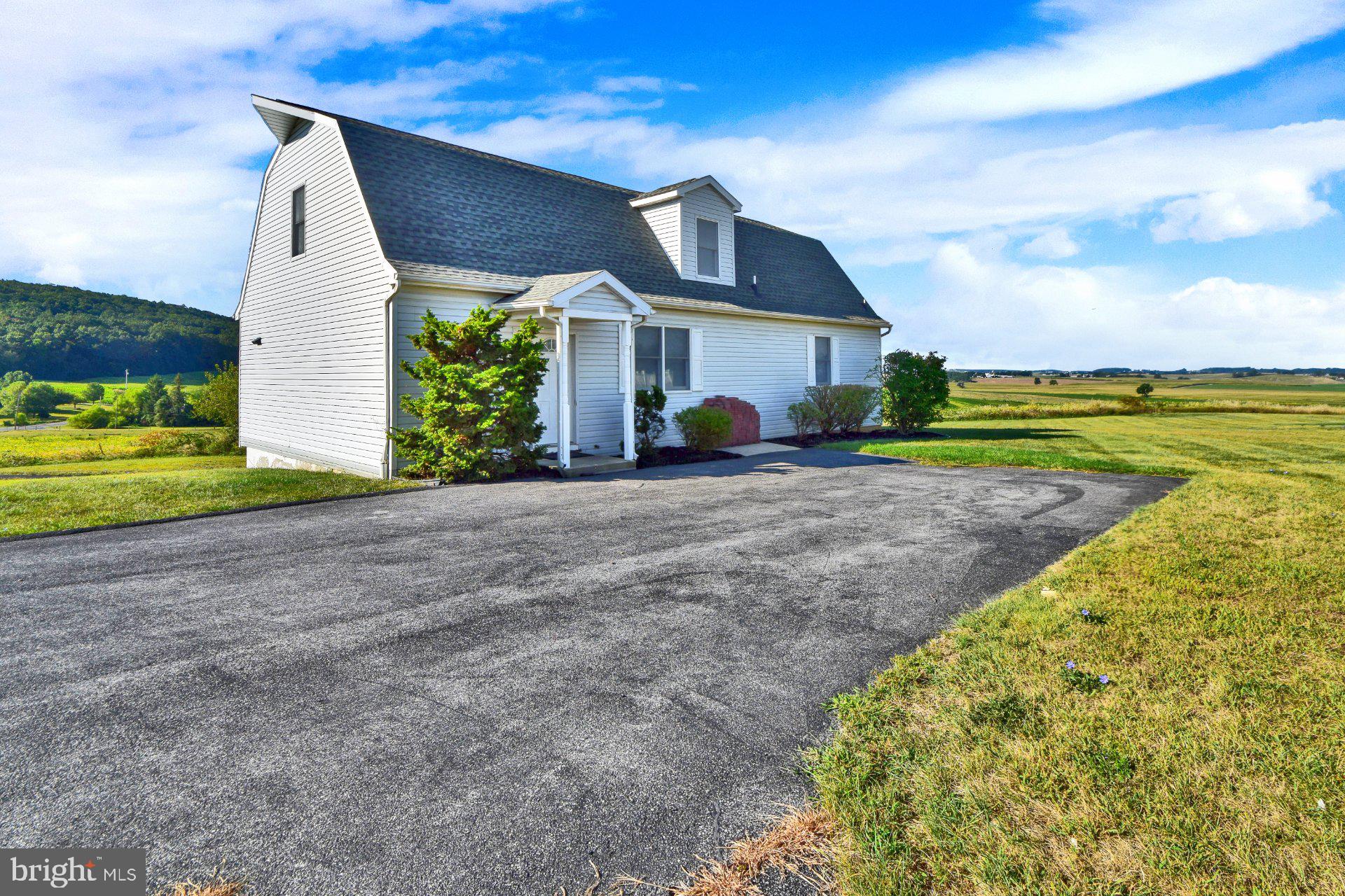 APPLEWOOD ACRES - Residential