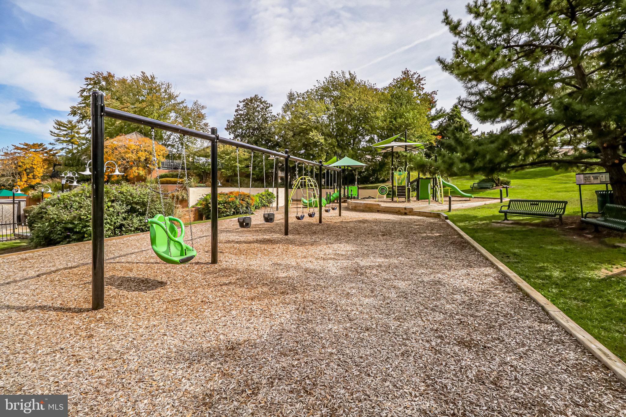 WATERGATE AT LANDMARK - Residential Lease