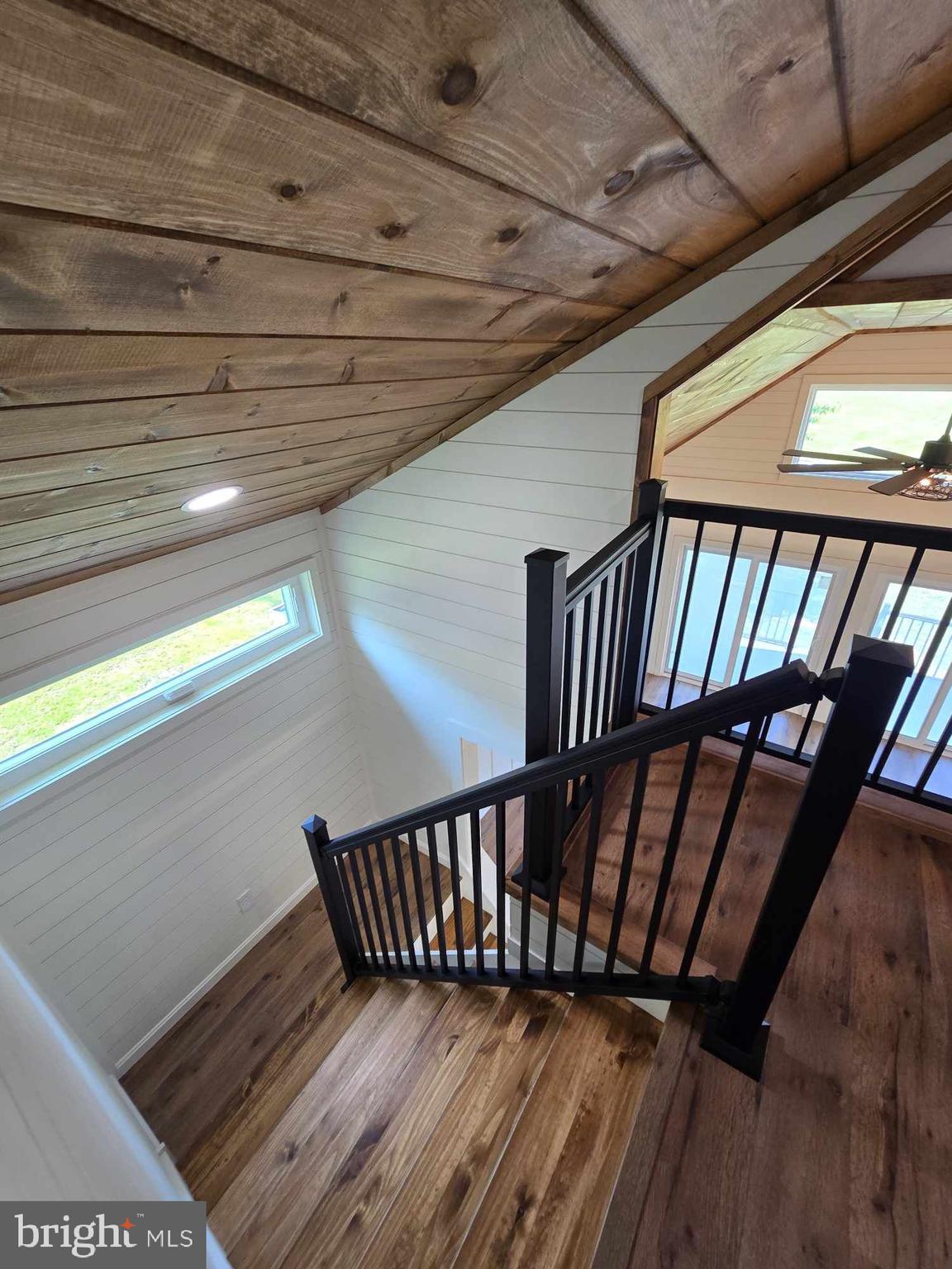 CRYSTAL BEACH MANOR - Residential