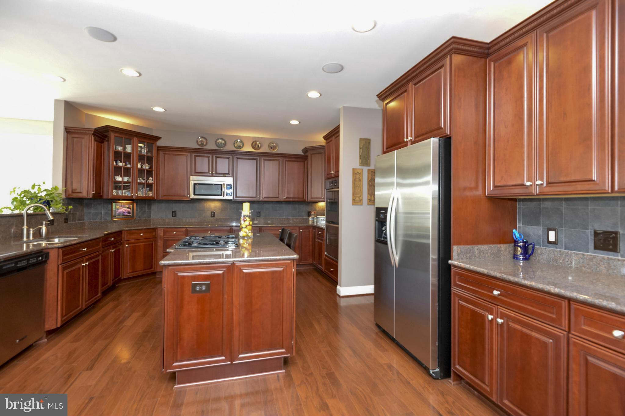 CEDAR CREST - Residential