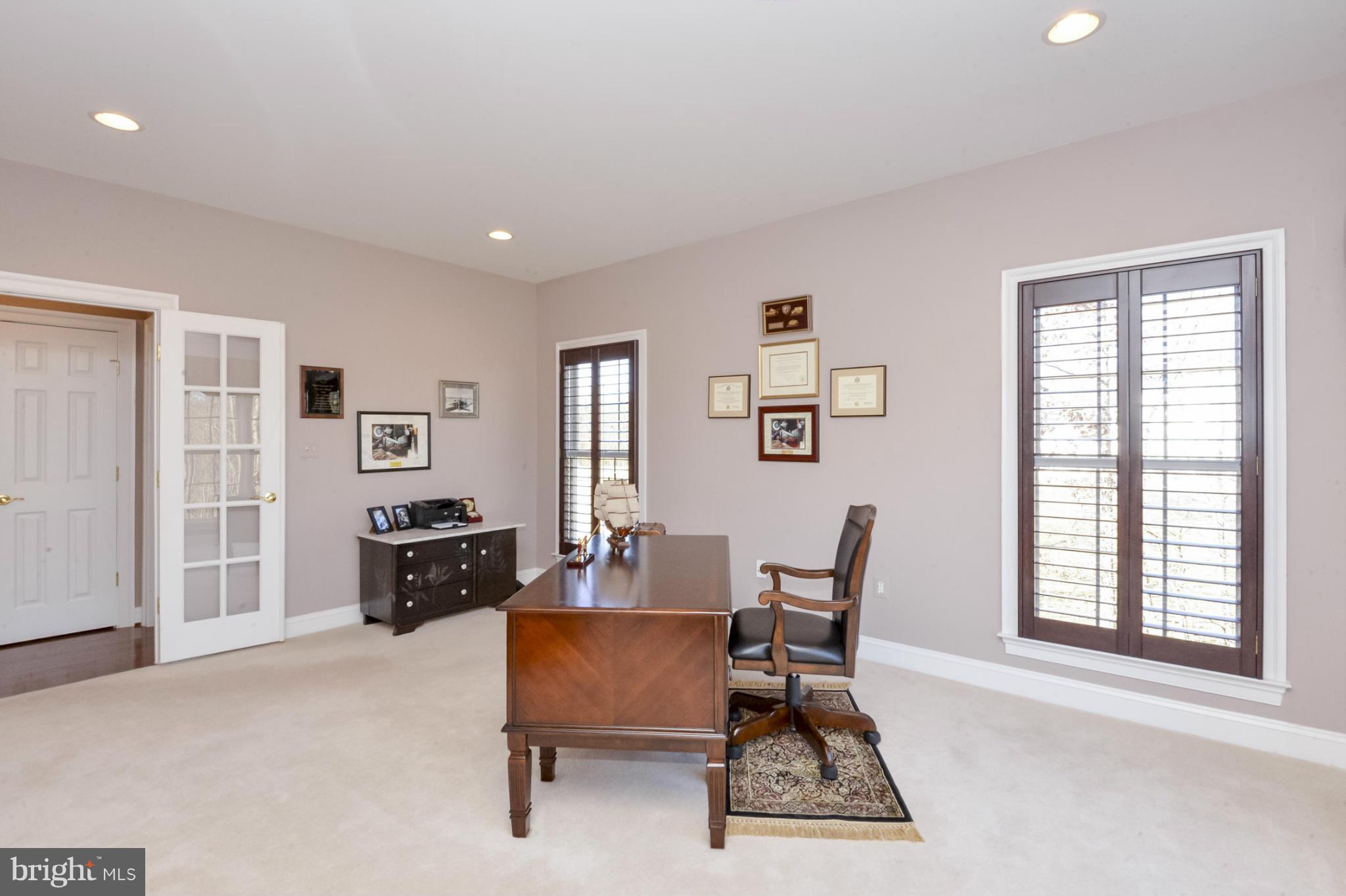 CEDAR CREST - Residential