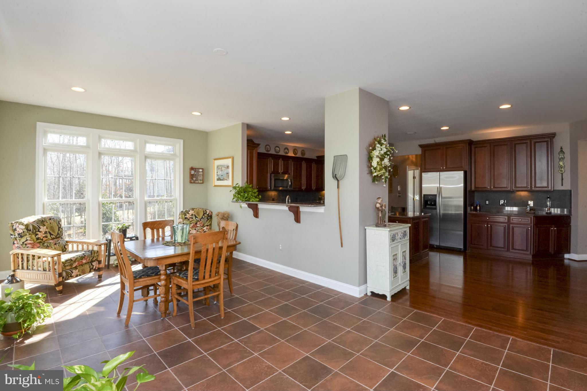 CEDAR CREST - Residential