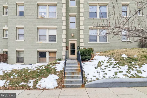 MLS: DCDC2175108