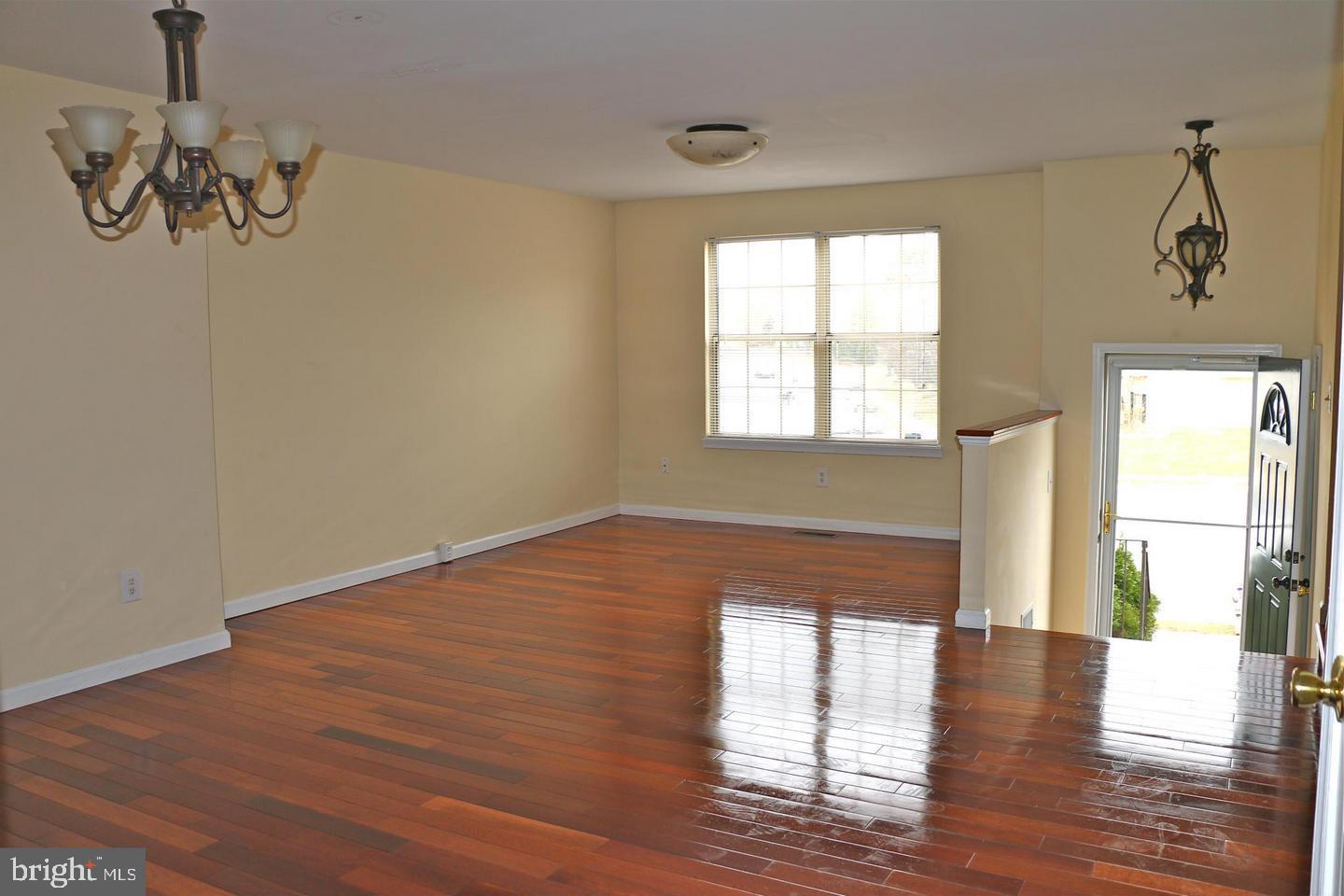 14904 ENTERPRISE LANE