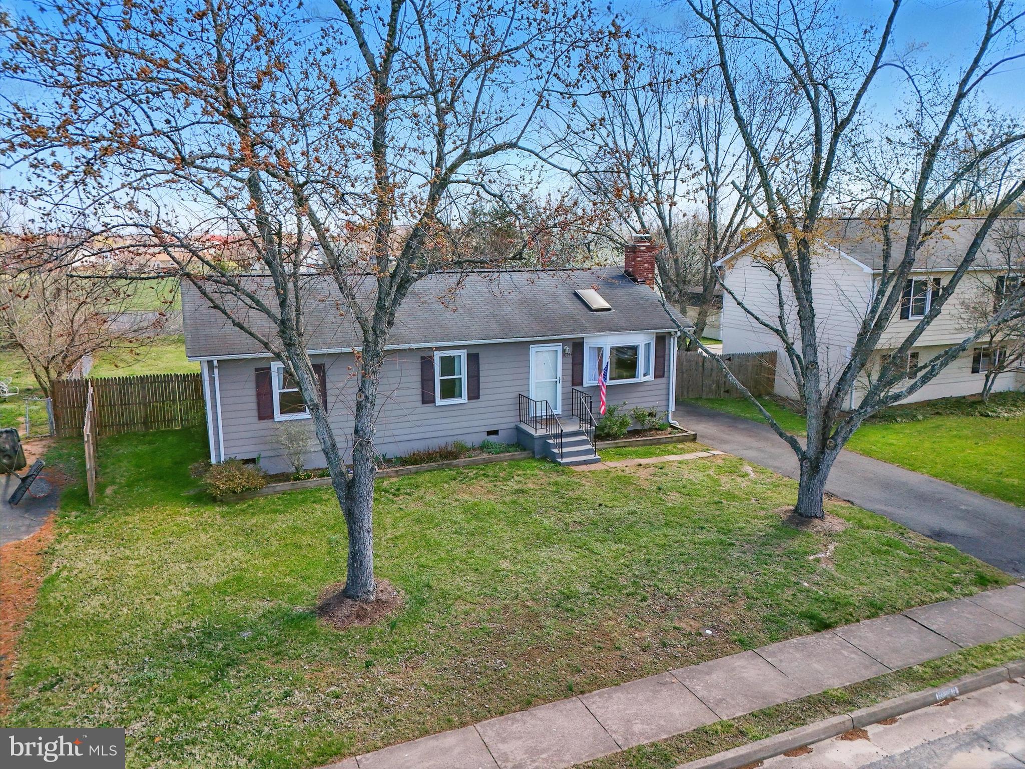 MEADOWBROOKE - Residential