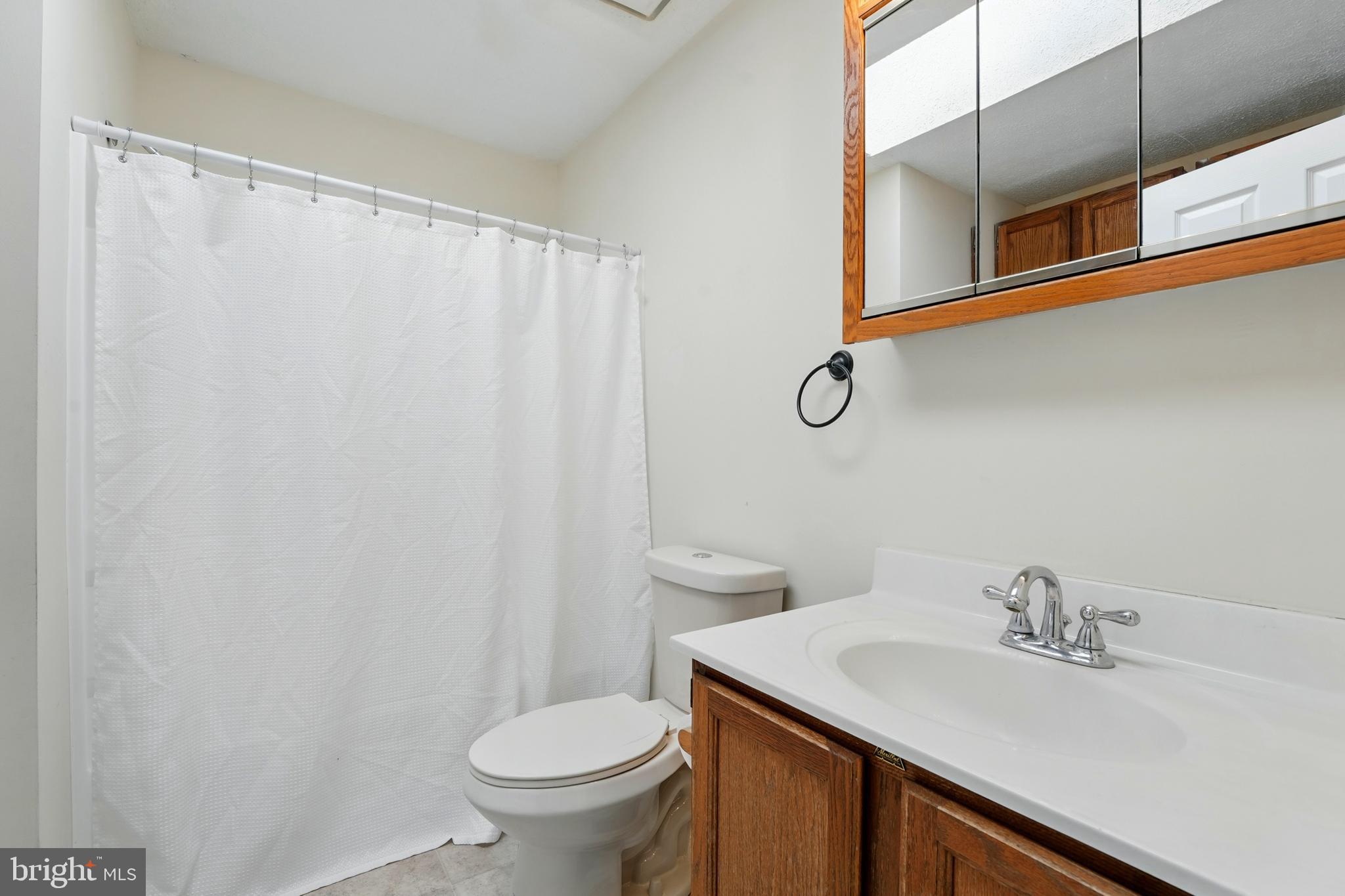 MEADOWBROOKE - Residential